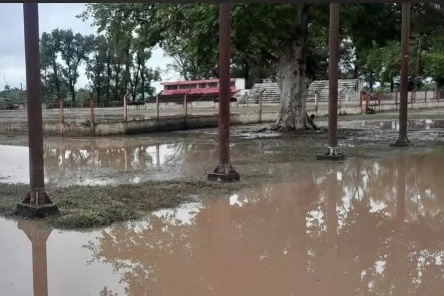 Domingo de angustia en Santa B&aacute;rbara: el club hist&oacute;rico qued&oacute; bajo el agua y la comunidad teme que no pueda seguir compitiendo