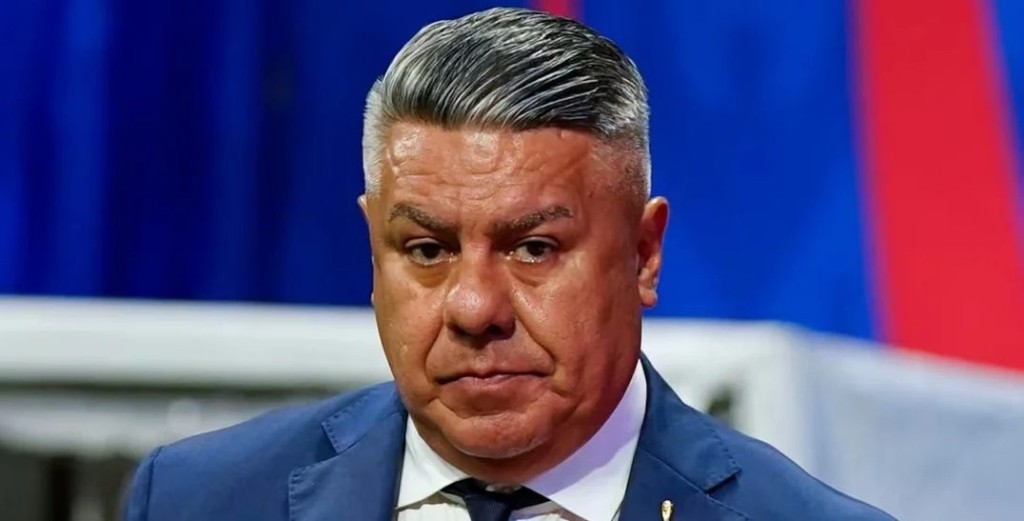 Claudio Tapia podr&aacute; viajar al exterior pese a estar procesado: la Justicia le levant&oacute; la prohibici&oacute;n de salida del pa&iacute;s