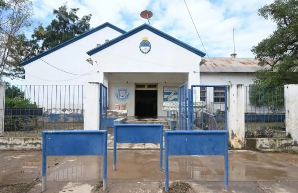 Escuelas: 30 reabrieron sus puertas pero 66 siguen cerradas por las inundaciones del fin de semana