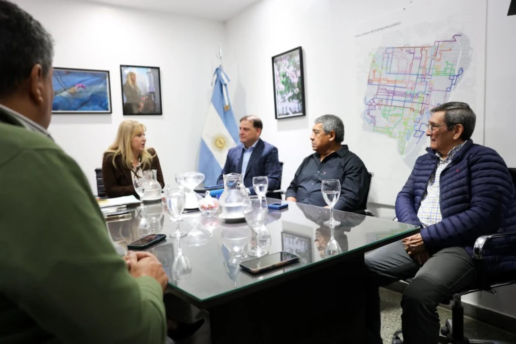 La Municipalidad de Tucum&aacute;n se reuni&oacute; con la UTA y pidi&oacute; datos para un plan de racionalizaci&oacute;n sin afectar trabajadores