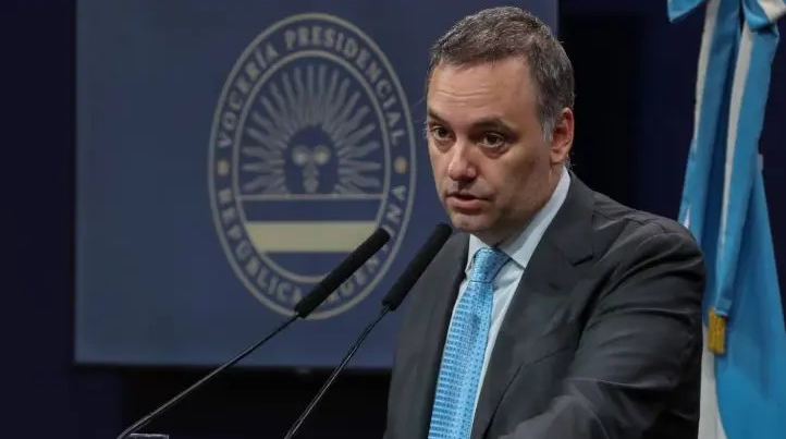 Declaran este lunes las dos mujeres que financiaron a Manuel Adorni para la compra de su departamento en Caballito