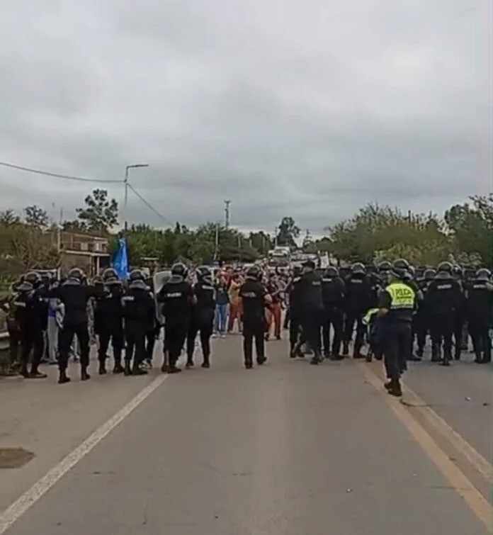 Corte en Ruta 157 en Lamadrid: vecinos reclaman obras estructurales para frenar las inundaciones