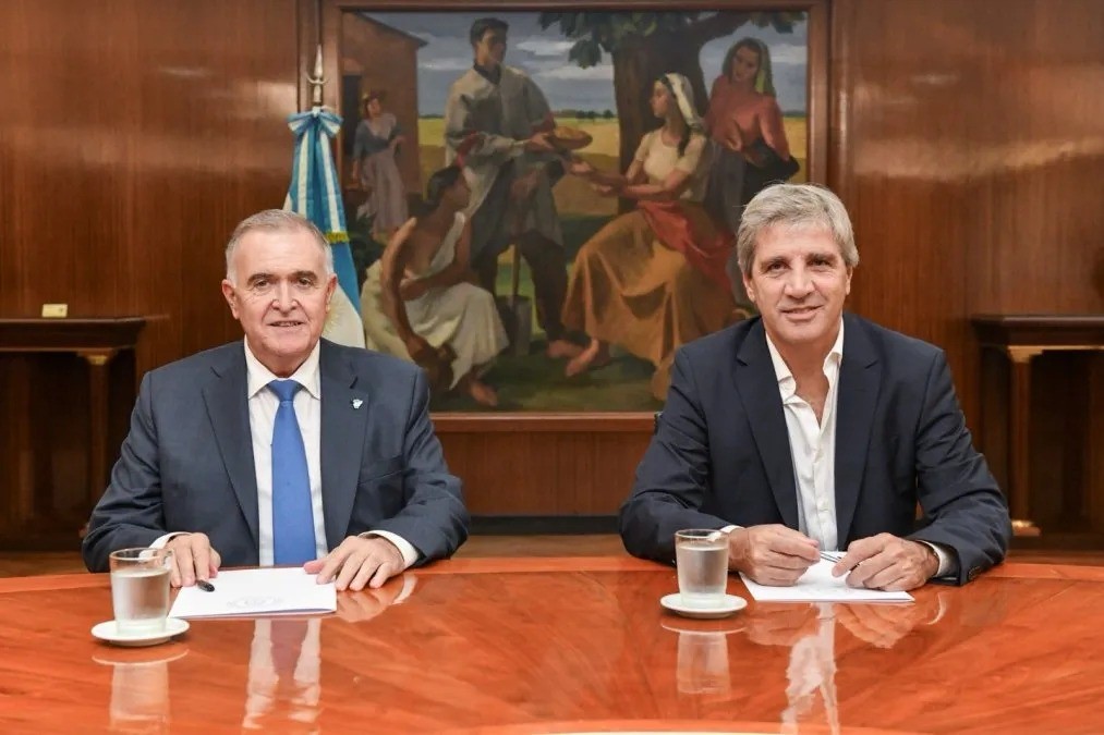 Osvaldo Jaldo y Luis Caputo acordaron en Buenos Aires la adjudicaci&oacute;n del Acueducto de Vipos