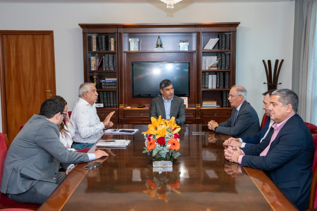 Miguel Acevedo abri&oacute; el debate legislativo al Colegio de Abogados: &ldquo;Las mejores decisiones se construyen con participaci&oacute;n&rdquo;