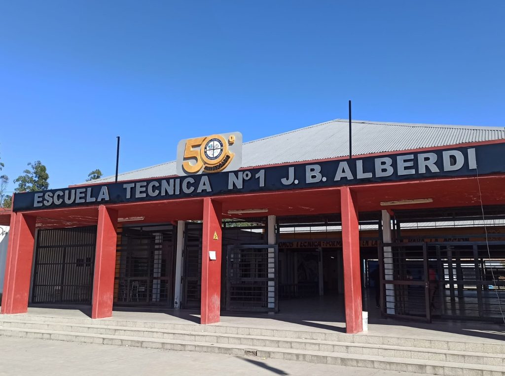 &ldquo;Los voy a matar a todos&rdquo;: el efecto contagio de las amenazas armadas que mantiene en vilo a las escuelas argentinas