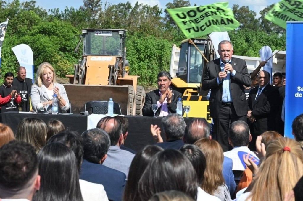 Inician obras h&iacute;dricas en el canal Sur Nueva Esperanza y el canal Norte Alejandro Heredia para evitar anegamientos