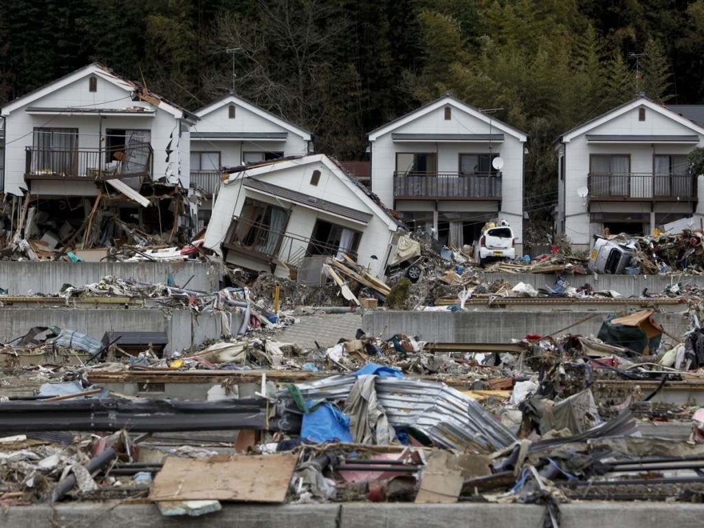 Terremoto de magnitud 7,4 en Jap&oacute;n activa alerta de tsunami con olas de hasta 3 metros