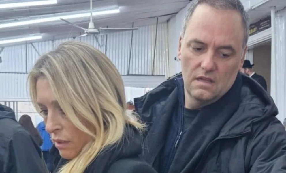 La fiscal pidi&oacute; archivar la denuncia contra la esposa de Manuel Adorni por viajar en el avi&oacute;n presidencial a EE.UU.