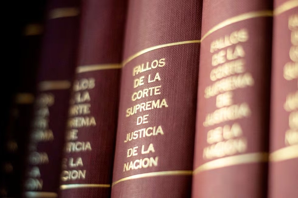 Qu&eacute; es el "per saltum", el recurso extraordinario que el Gobierno us&oacute; para saltar instancias judiciales en la reforma laboral