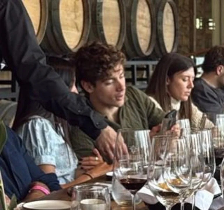 Maia Reficco y Franco Colapinto confirmaron su relaci&oacute;n con una foto en Instagram tras el Road Show en Palermo