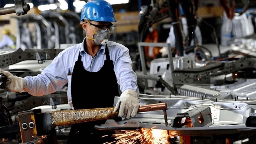 Industria argentina: la leve recuperaci&oacute;n en marzo no alcanza para revertir ca&iacute;da y p&eacute;rdida de empleo