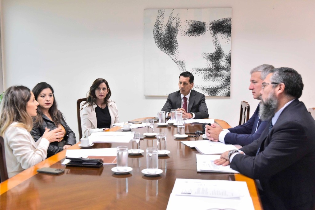 Avanza la ley de protecci&oacute;n digital del honor y la reputaci&oacute;n con exclusi&oacute;n de funcionarios p&uacute;blicos