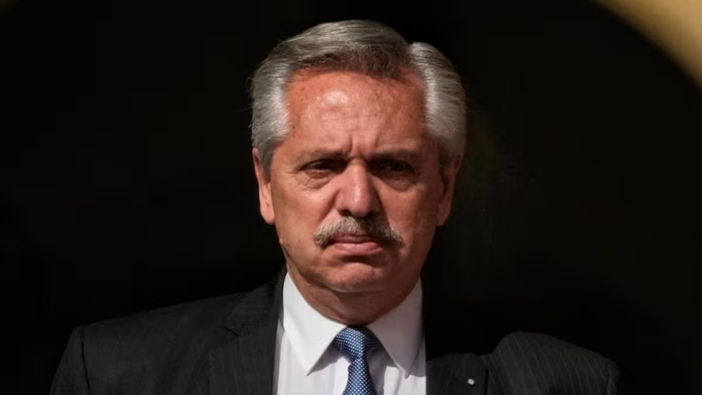 Causa Seguros: Casaci&oacute;n anul&oacute; el procesamiento de Alberto Fern&aacute;ndez y orden&oacute; una nueva resoluci&oacute;n