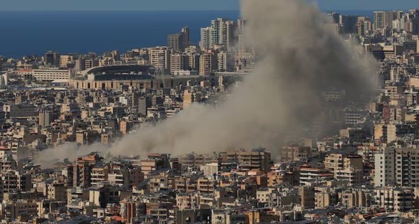 Ir&aacute;n responde a ultim&aacute;tum de Trump con ataques con drones y misiles contra Israel y Kuwait