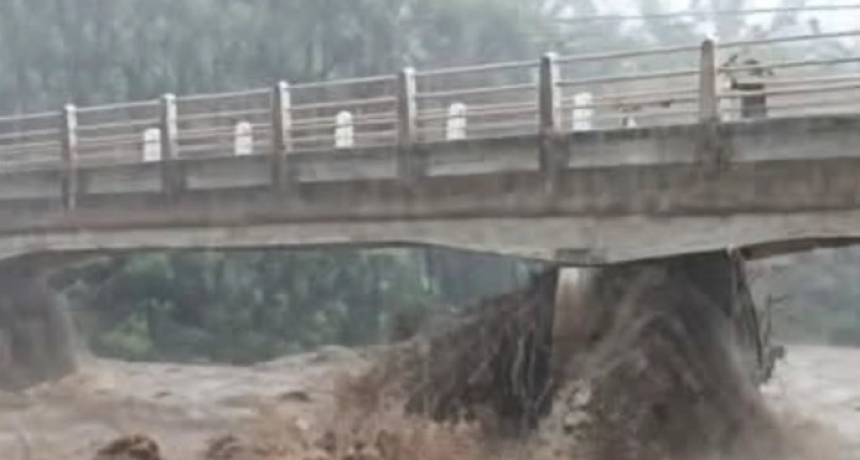 Temporal: desbordes de r&iacute;os, anegamientos en 10 departamentos y monitoreo del dique Escaba