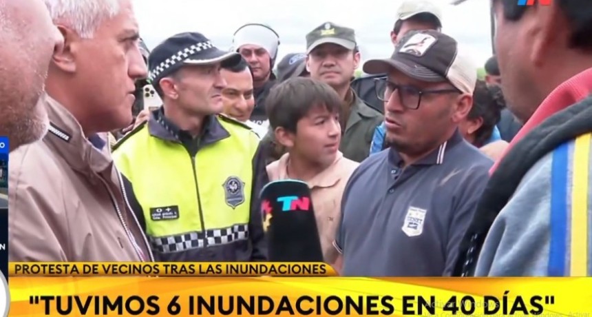 Seis inundaciones en 40 d&iacute;as: vecinos de Aguilares cortaron la ruta 38 y denunciaron falta de respuestas del gobernador y la intendenta