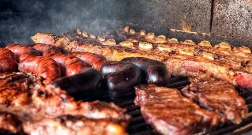 El asado en Tucum&aacute;n cuesta cada vez m&aacute;s caro: armar un encuentro para cinco personas demanda casi $40.000 solo en carne