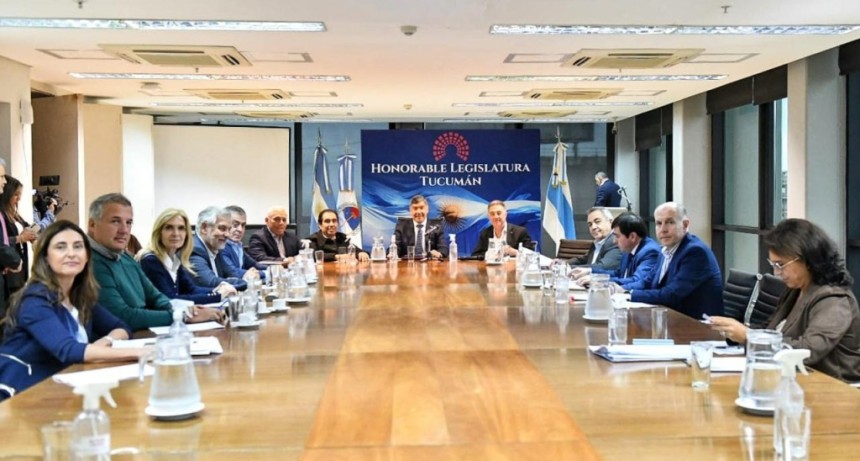 La Legislatura sesionar&aacute; el 16 de abril con prioridad para 10 pliegos de defensor&iacute;as oficiales