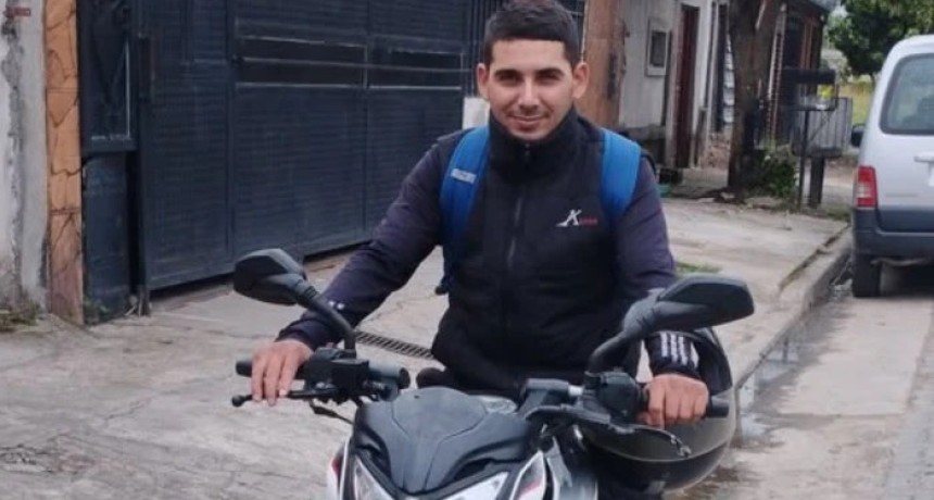 Tragedia en Ruta 323: un motociclista de 28 a&ntilde;os muri&oacute; al chocar contra un mont&iacute;culo de ripio cerca de un puente clausurado