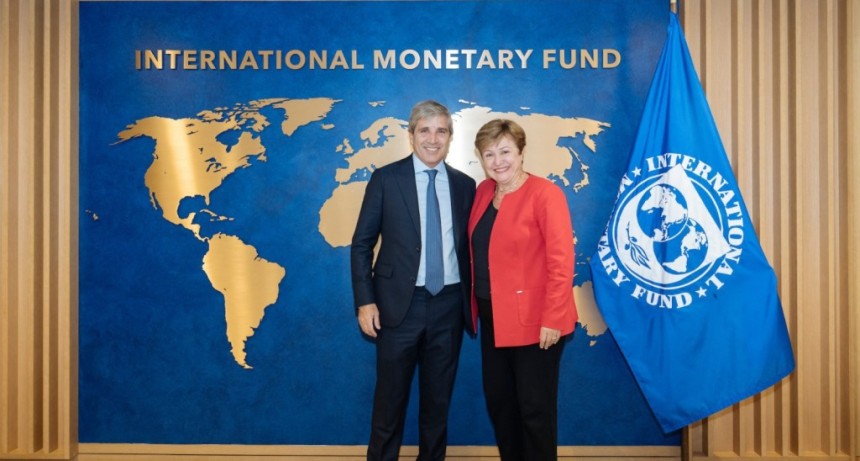 Argentina y el FMI cerraron un acuerdo de staff por USD 1.000 millones: solo falta la aprobaci&oacute;n del Directorio