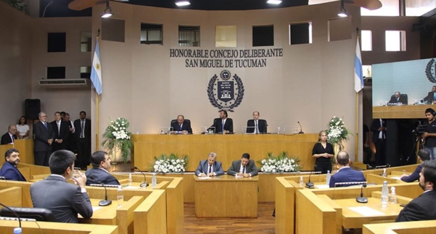 Fernando Juri encabeza este jueves la primera sesi&oacute;n ordinaria del Concejo de San Miguel de Tucum&aacute;n en 2026