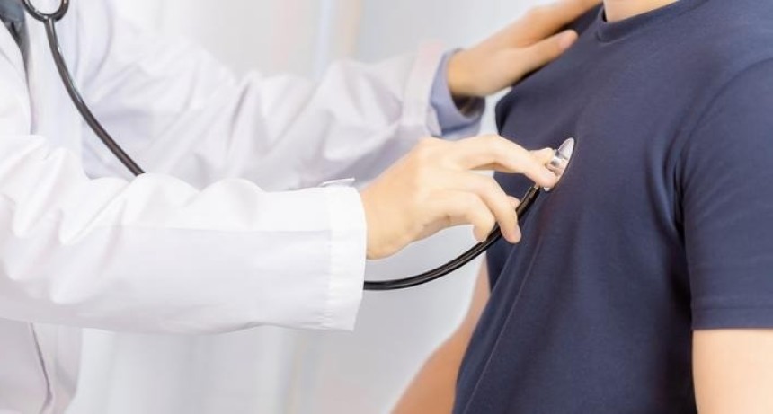 Riesgo cardiovascular m&aacute;s all&aacute; del colesterol: los marcadores que todo adulto deber&iacute;a conocer en 2026