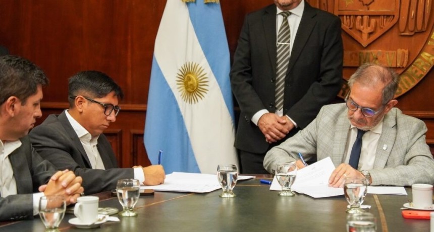 Banda del R&iacute;o Sal&iacute; tendr&aacute; la carrera de Abogac&iacute;a gracias a un convenio entre el municipio y la UNT