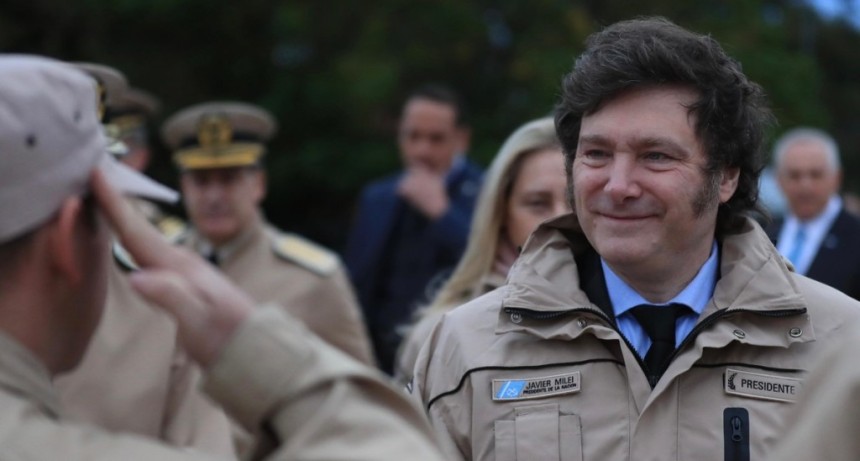 Milei asegur&oacute; que su Gobierno hace &ldquo;avances nunca vistos&rdquo; por Malvinas, pero admiti&oacute; que la recuperaci&oacute;n &ldquo;no depende solo de nosotros&rdquo;