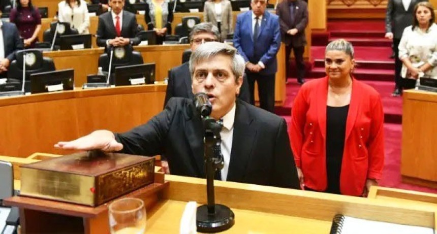 Cr&iacute;ticas al nuevo Defensor del Pueblo de Tucum&aacute;n: 60 jefaturas, 780 empleados entre planta y contratados y un presupuesto de $10.000 millones