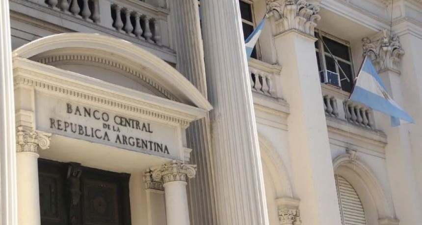 Los turistas ya no podrán abrir cuentas bimonetarias en el país