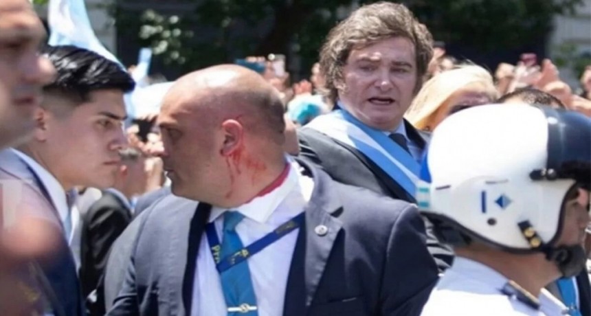 Condenan a tres años y medio de prisión al hombre que le arrojó un botellazo a Milei