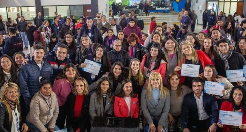 Más de 150 jóvenes completaron el ciclo de capacitaciones dictado por el Municipio
