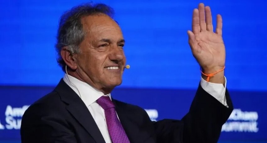 Scioli considera que a Milei deberían otorgarle el Premio Nobel de Economía