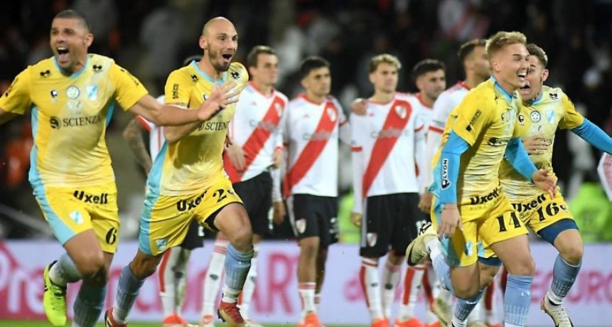 Temperley eliminó a River de la Copa Argentina por penales