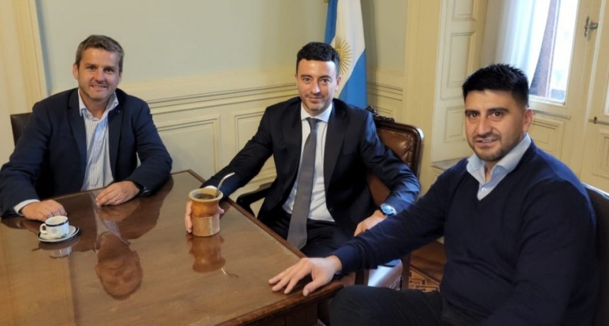 Salazar: “El Gobierno nacional tiene que priorizar la educación pública”