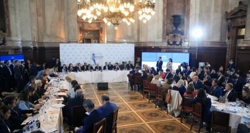 Ley de Bases: la lista de modificaciones opositoras obligó al oficialismo a patear el dictamen una semana más