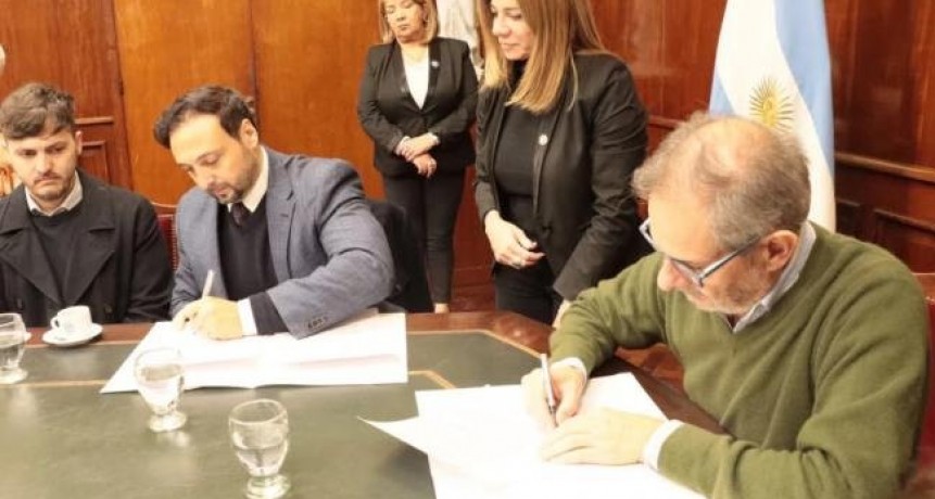 La UNT y Participación Ciudadana firmaron un convenio recíproco