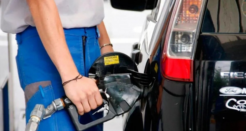 Este sábado vuelven a subir los precios de las naftas