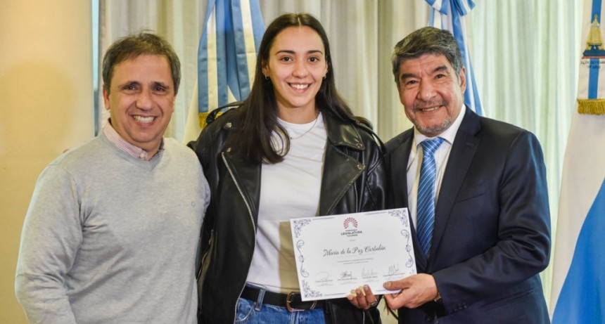 La Legislatura a María de la Paz Corbalán por sus logros deportivos