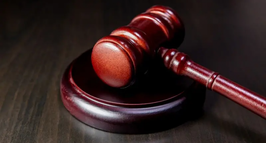 Sancionaron a un juez laboral por demorar injustificadamente un expediente