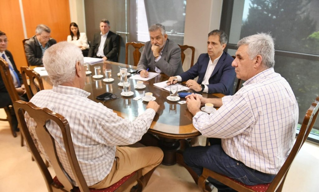 Reforma a la Ley de Obras Públicas: empresarios piden agilizar pagos y priorizar proveedores locales