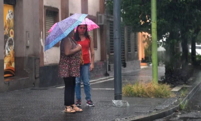 Tucumán enfrenta un jueves inestable con tormentas pronosticadas
