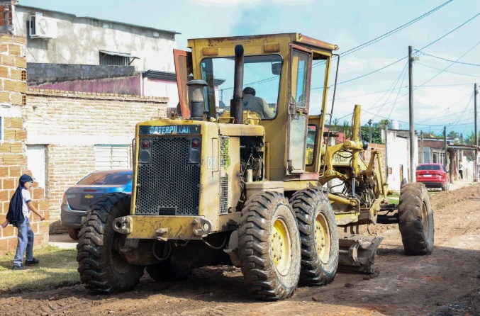 Chahla impulsa obras de accesibilidad en el barrio 11 de Febrero con nivelación de calles y nuevo alumbrado