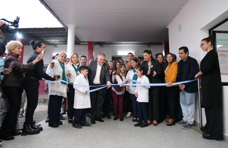 Inauguraron obras de remodelación en una escuela de Aguilares