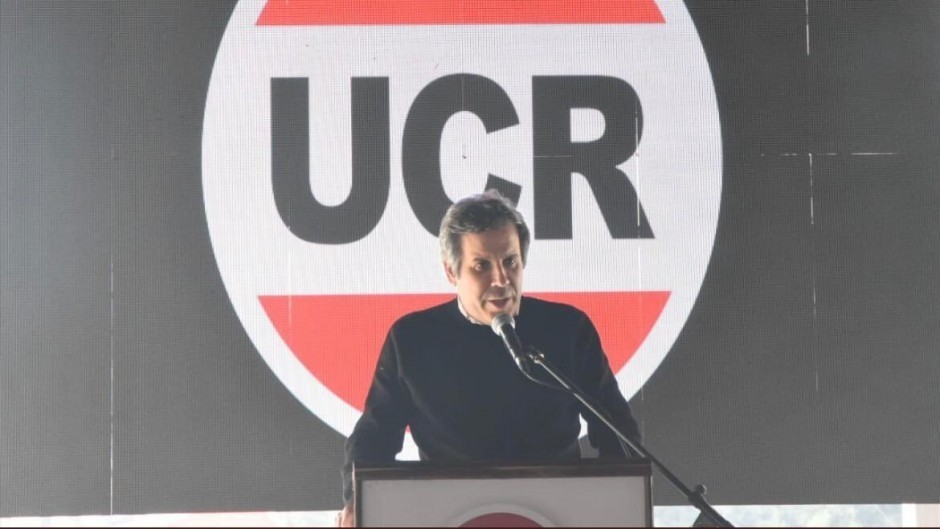 Manes deja la Convención Nacional de la UCR y acusa al partido de alejarse de sus principios