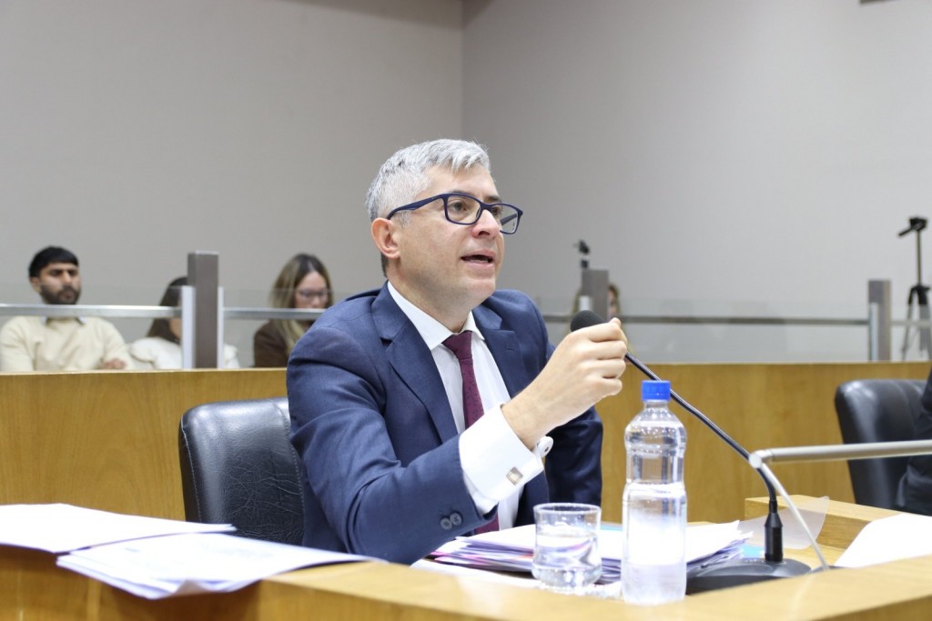 Concejales tucumanos ratifican normativa para controlar a los 