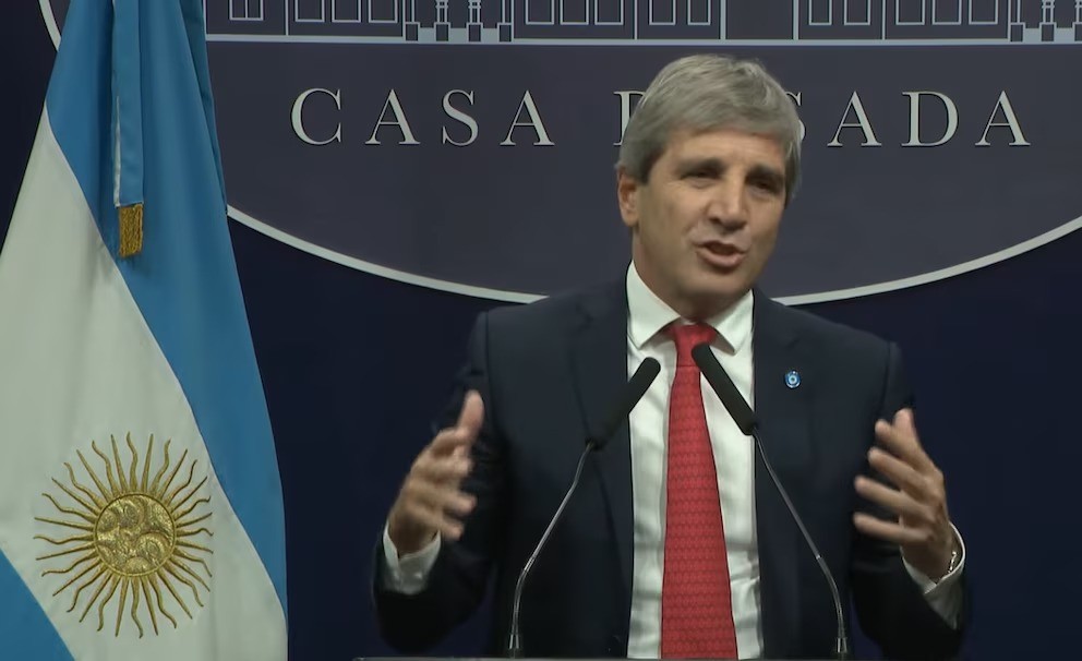 Las transacciones menores a $50 millones mensuales no serán reportadas a la AFIP