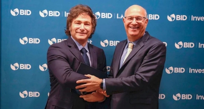 El Gobierno oficializó un crédito de US$500 millones del BID para estabilidad macroeconómica