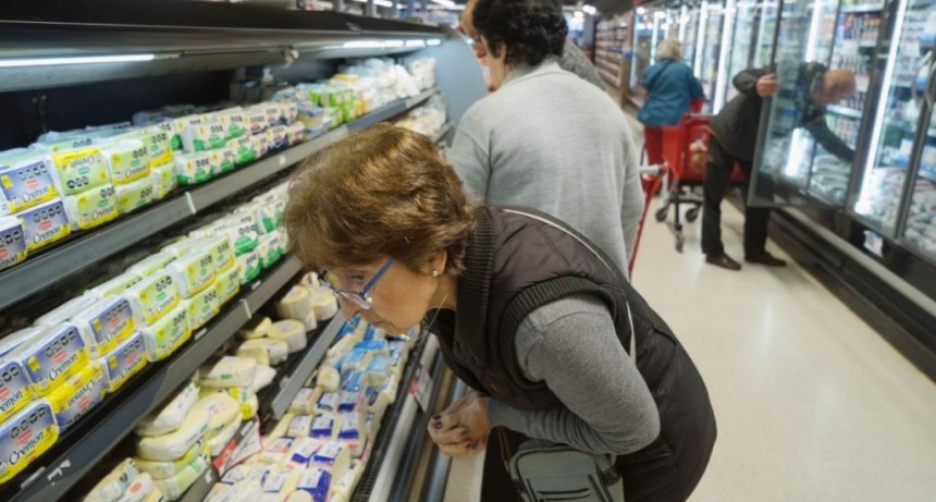 ¿Se frena la inflación? Consultoras prevén un abril cercano al 3% y una primera semana de mayo sin subas