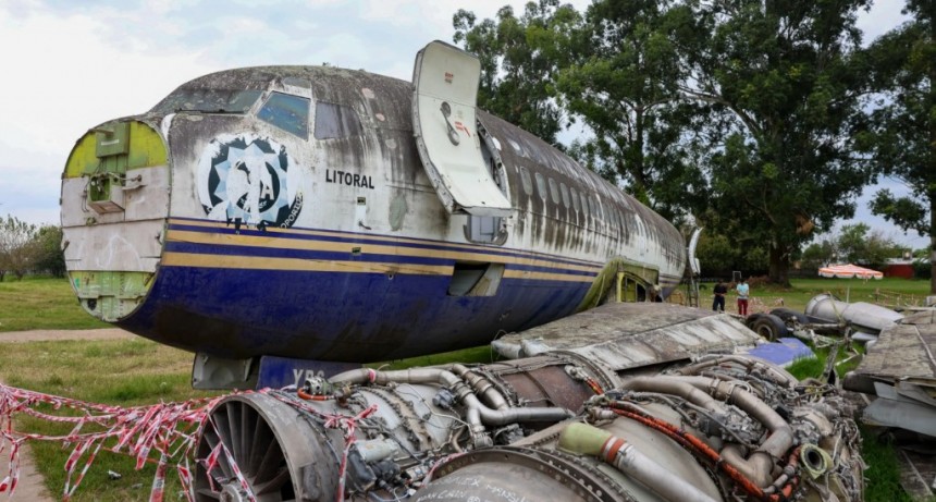 Reconvierten un  Boeing 737 en un local gastronómico